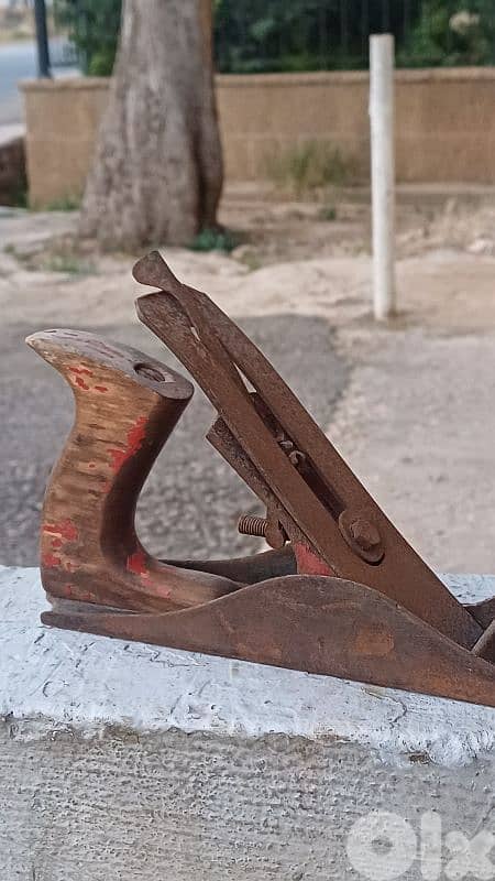 antique 6