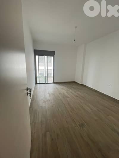 APARTMENT IN MANSOURIEH PRIME WITH TERRACE (275SQ) , (MA-415)