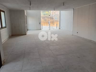 Shop for rent in Cornet Chahwan - محل للإيجار في قرنة شهوان