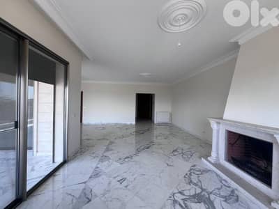 For Rent – Spacious Apartment in Prime Baabdat للإيجار – شقة واسعة في