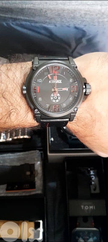 leather watch 0