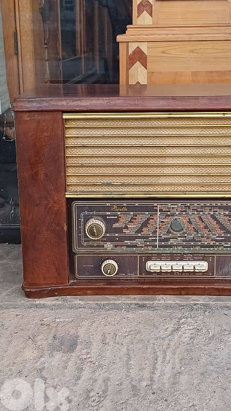 antique 4