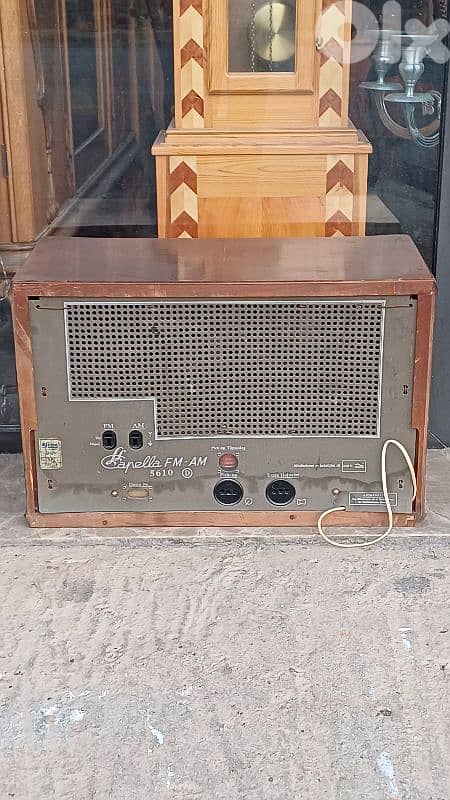 antique 7
