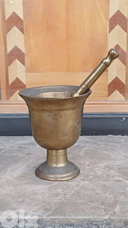 antique 8