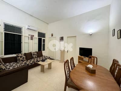 For Rent – Furnished Apartment in Achrafieh للإيجار – شقة مفروشة في