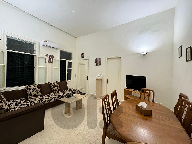 For Rent – Furnished Apartment in Achrafieh للإيجار – شقة مفروشة في