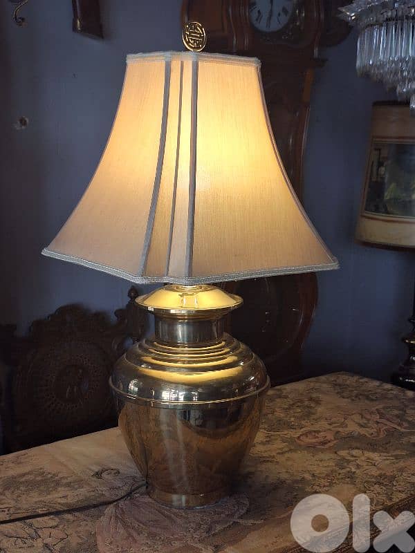 large brass lamp 0