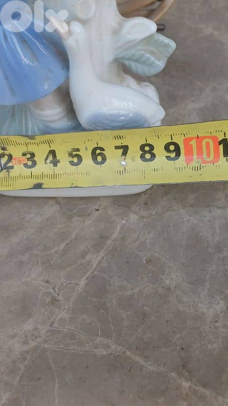 antique 8