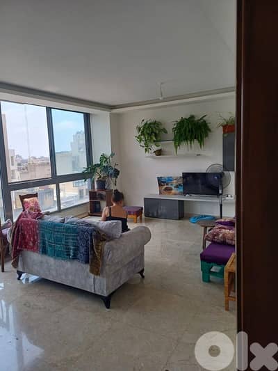 apartment For sale in achrafieh شقة للبيع في الأشرفية