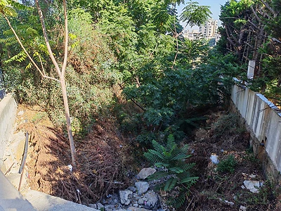 أرض للبيع في المطيلب  Land for sale in Mtayleb