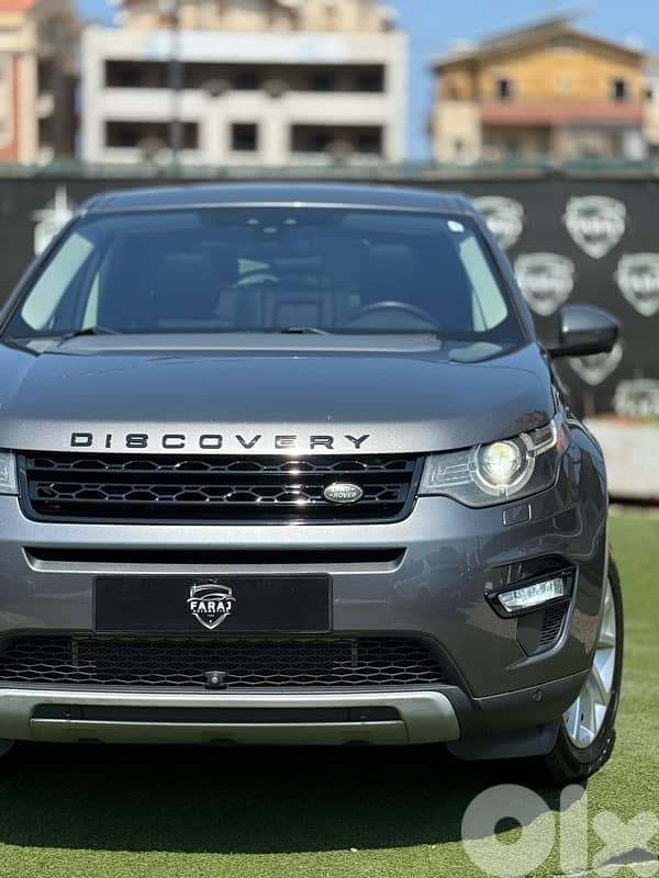 Land Rover Discovery Sport 2017 0