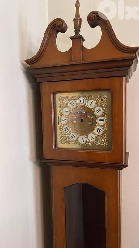Hertz Antique clock 0