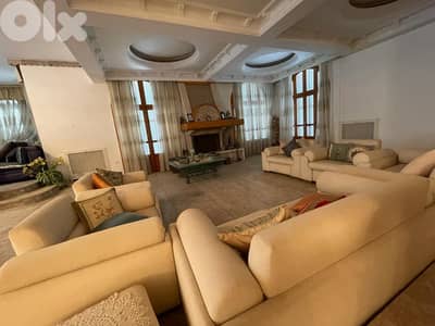 RWK114CA - Triplex Villa For Sale In Kfour - فيلا  للبيع في كفور