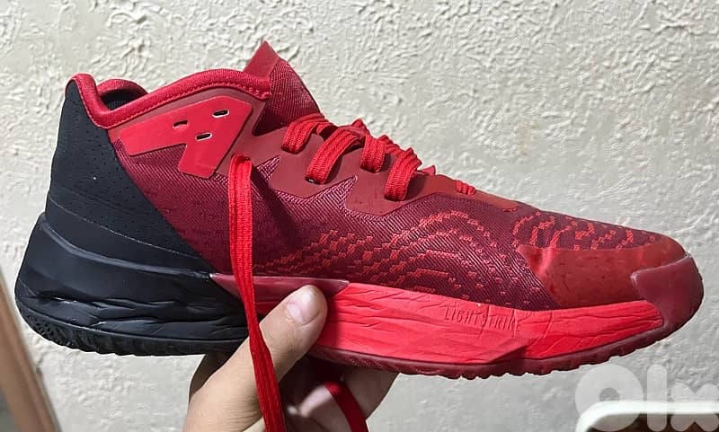 Mitchell Red adidas  original Basketball Shoes  size 42 11
