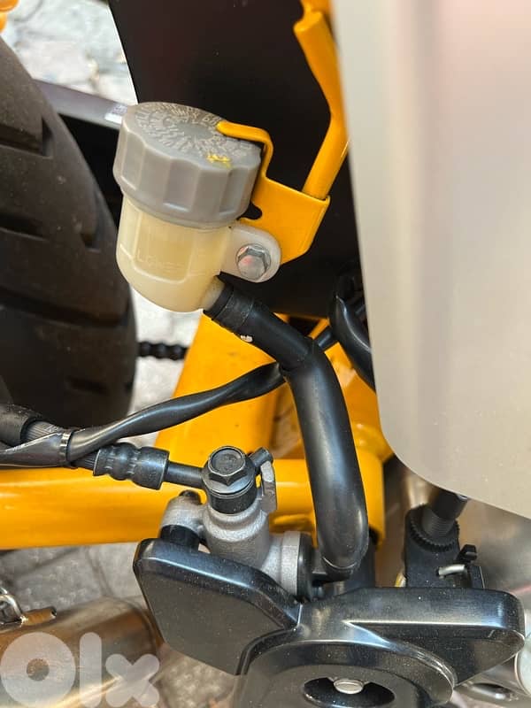 Honda monkey 125 cc all aftermarket sport parts added 4