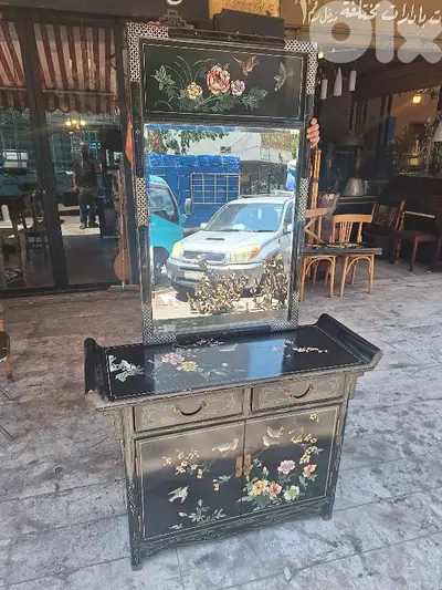 كونسول مع مراية صيني انتيك قديم مرصع بالصدف  vintage cabinet Chinese
