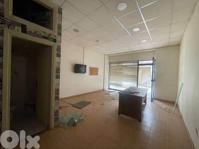 A 65 m2 Office for sale in Zalka-Prime Location - مكتب للبيع في الزلقا