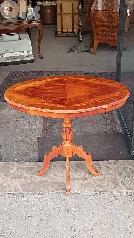 antique 8