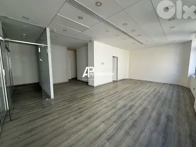 Office for Rent In Downtown - مكتب للأجار في وسط بيروت