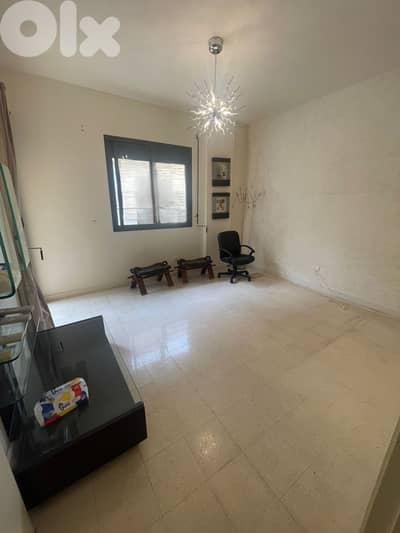 3 BEDROOMS APARTMENT IN MANSOURIEH PRIME (180SQ) , (MA-421)