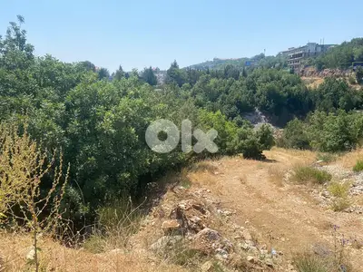 1270m2 land for sale in Faytroun -أرض للبيع في فيطرون