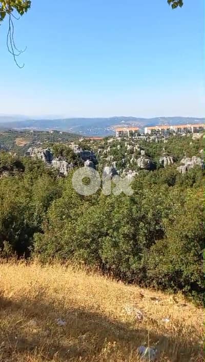 1270m2 land for sale in Faytroun -أرض للبيع في فيطرون