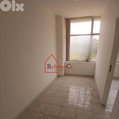 Prime location office in Sin El Fil مكتب للبيع في سن الفيل
