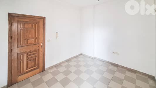 Office for Sale in Dekwaneh مكتب للبيع في الدكوانة