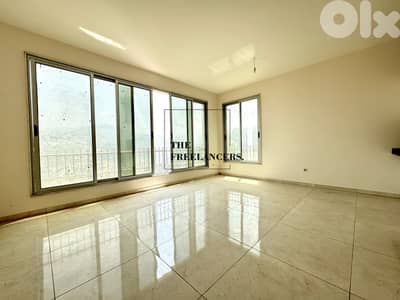 Apartment For Sale in Jamhour - شقة للبيع في الجمهور