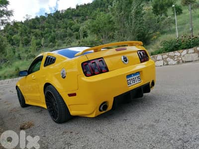 Ford Mustang 2005