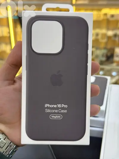 Silicone Case magsafe Iphone 16 pro stone gray