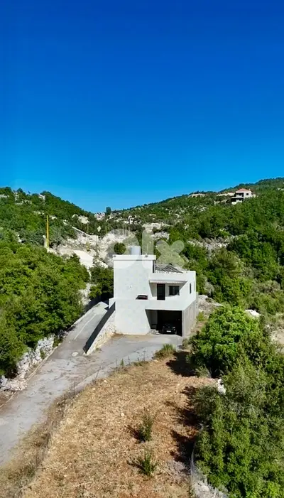 House With Land For Rent In Mechmech-Annaya بيت مستقل مع أرض للإيجار House With Land For Rent In Mechmech-Annaya بيت مستقل مع أرض للإيجار