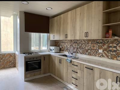 Renovated 3-Bedroom Apartment in Talet Al Khayat