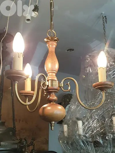 bronze and wood 3 lamps chandelier