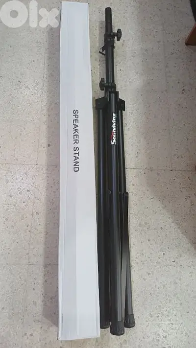 2 stand speaker 2m height new in box