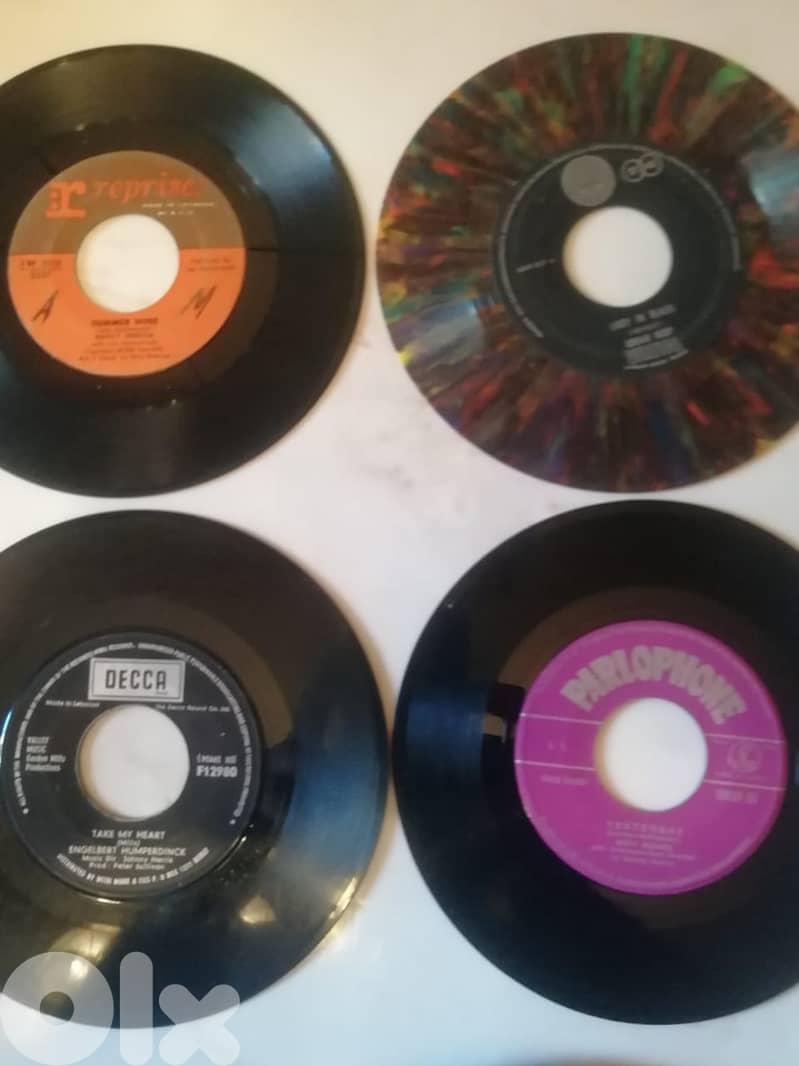 Any of these 45t 7" for 300k Generic covers  read details for titles 1
