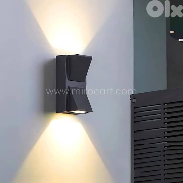 Modern Up & Down Wall Light – Warm LED, IP65 for Garden & Patio 0