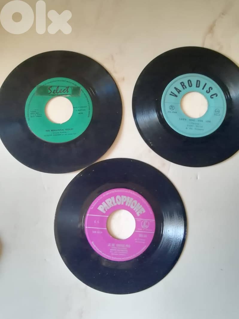 Any of these 45t 7" for 1M LL Generic covers read details for titles 1