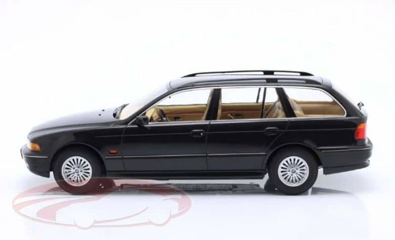 BMW E39 Station (1998) diecast car model 1;18 1