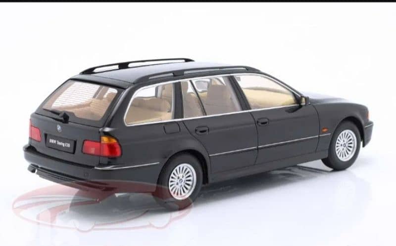 BMW E39 Station (1998) diecast car model 1;18 2