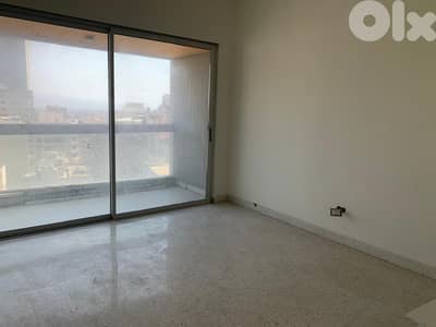 Office for rent in Achrafieh مكتب لللإيجار في الأشرفية