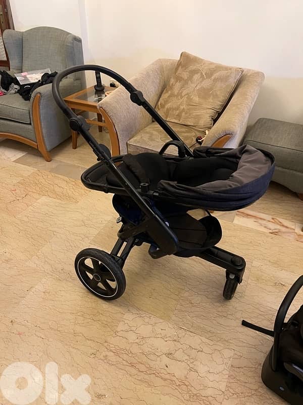 Bebe-Confort Nova stroller / car seat and base 0