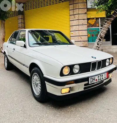 BMW 3-Series 1990