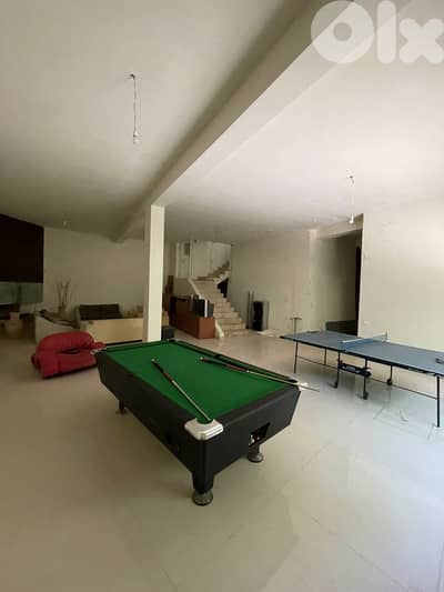 Full‑Furnished 3‑Level Mountain Villa in Kfardebian – 900 m²