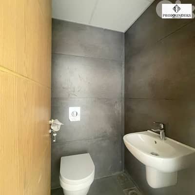 Office for Rent in Achrafieh مكتب للايجار في الاشرفية