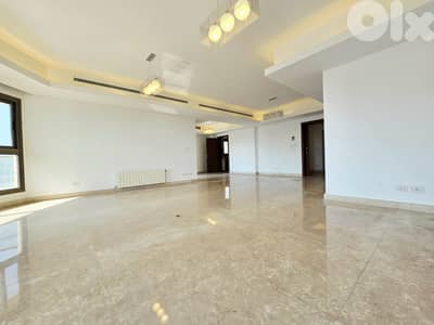 RA25-4262 Spacious 3-Bedroom Apartment 270m2 for Rent in Verdun