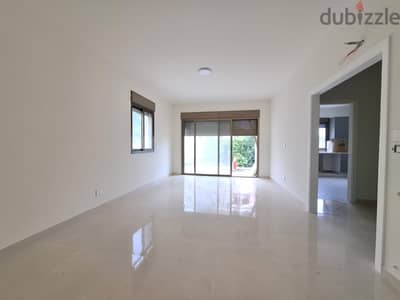 L18693-2-Bedroom Apartment For Sale in New Shayle