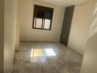 L18701-Fully Decorated Apartment For Rent in Hay Al-American, Hadath