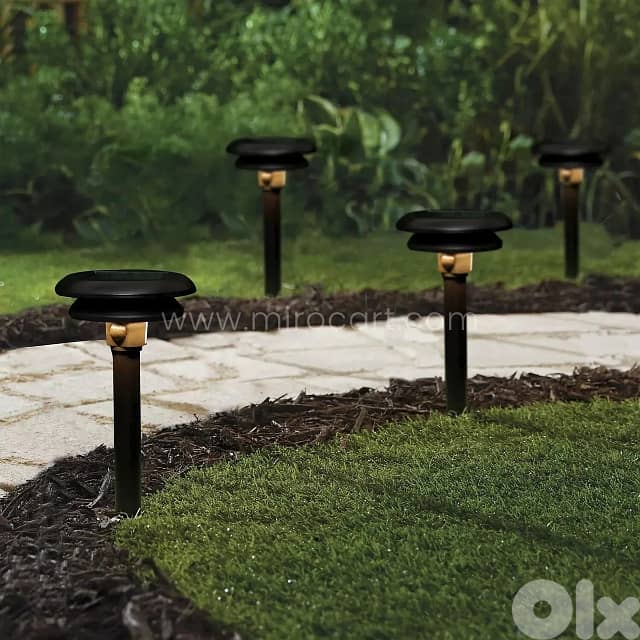 Solar Motion Pathway Light – Warm/Cool LED, Stainless & Waterproof 2