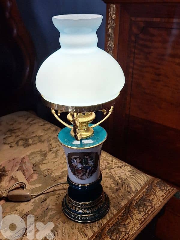 handmade signed porcelain lamp 2